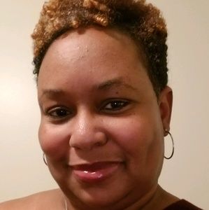 Meet your Posher, Sonia